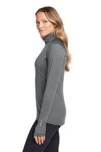 OGIO LOE335 - Women's Nexus 1/4-Zip Pullover. LOE335