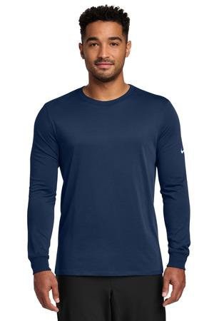 Nike NKBQ5230 - Dri-FIT Cotton/Poly Long Sleeve Tee. NKBQ5230