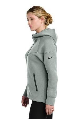 Nike NKFQ4798 - Sudadera con capucha y cremallera completa de tejido técnico para mujer NKFQ4798